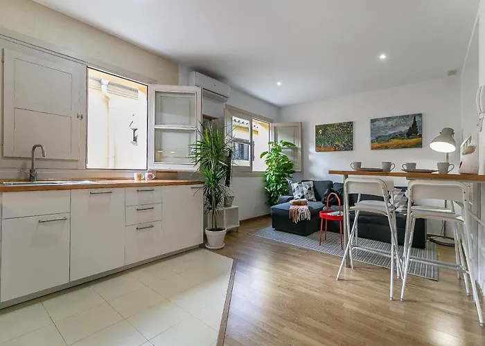 Boutique Mitjana Apartment